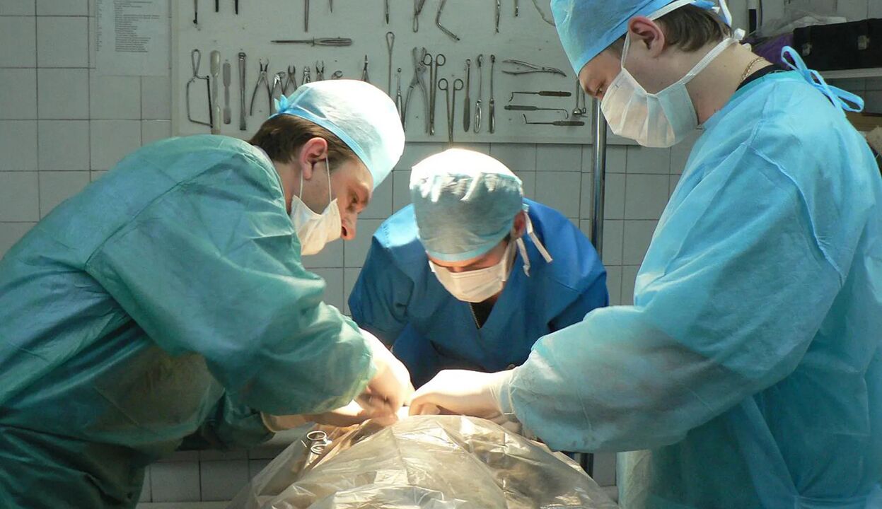 Phẫu thuật là phương pháp đắt tiền để làm to dương vật